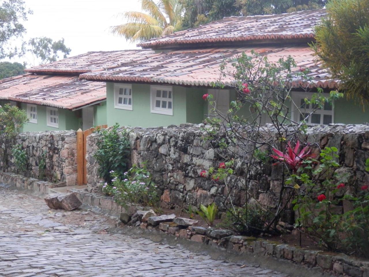 Pousada Pedras De Igatu Esterno foto