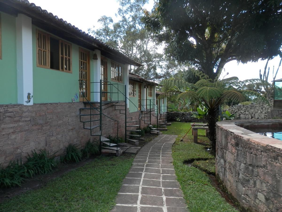 Pousada Pedras De Igatu Esterno foto