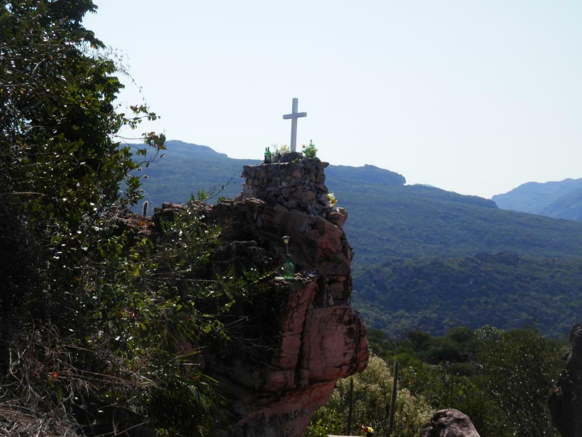 Pousada Pedras De Igatu Esterno foto